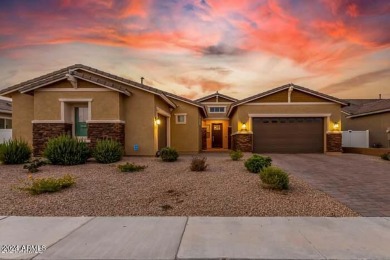 Wow! Stunning 3-bed, 2.5-bath home with a blue pool & a casita! on The Legacy Golf Resort in Arizona - for sale on GolfHomes.com, golf home, golf lot