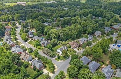 Beautifully updated 4-bed, 3.5-bath home on a landscaped .4-acre on Birkdale Golf Club in North Carolina - for sale on GolfHomes.com, golf home, golf lot