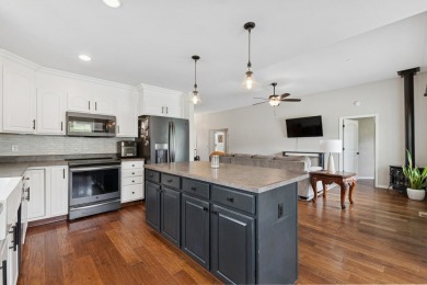 Enjoy easy living in this one level home in Village Greens Golf on Village Greens Golf Club in Montana - for sale on GolfHomes.com, golf home, golf lot