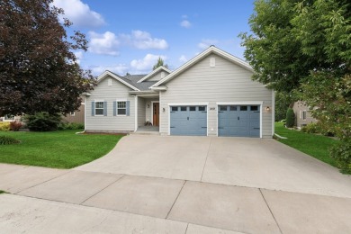 Enjoy easy living in this one level home in Village Greens Golf on Village Greens Golf Club in Montana - for sale on GolfHomes.com, golf home, golf lot