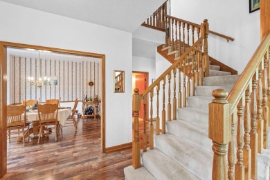 Welcome home to this bright and spacious 4bed/3.5bath/2car on Tallgrass Country Club in Kansas - for sale on GolfHomes.com, golf home, golf lot