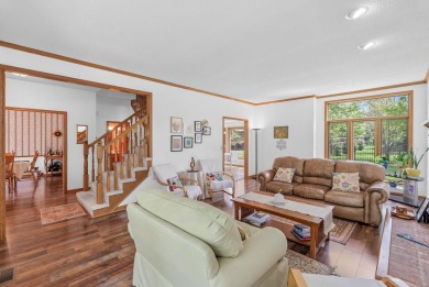 Welcome home to this bright and spacious 4bed/3.5bath/2car on Tallgrass Country Club in Kansas - for sale on GolfHomes.com, golf home, golf lot