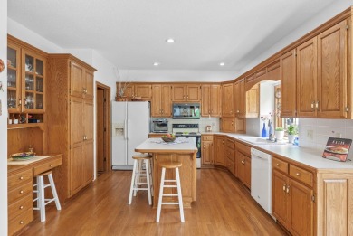 Welcome home to this bright and spacious 4bed/3.5bath/2car on Tallgrass Country Club in Kansas - for sale on GolfHomes.com, golf home, golf lot