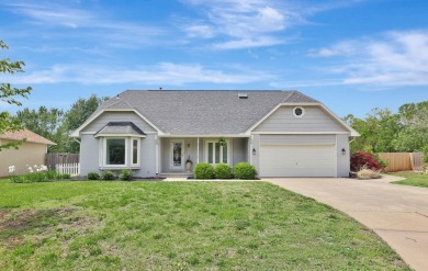 This beautiful home is ready for you!  Come and take a look at on Tallgrass Country Club in Kansas - for sale on GolfHomes.com, golf home, golf lot