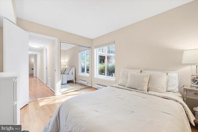 Welcome home to this bright and spacious 3-bedroom, 2-bath patio on Leisure World Golf Club in Maryland - for sale on GolfHomes.com, golf home, golf lot