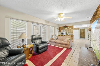 Charming 3-Bedroom Home in Brooksville Country Club - Spacious on Brooksville Country Club At Majestic Oaks in Florida - for sale on GolfHomes.com, golf home, golf lot