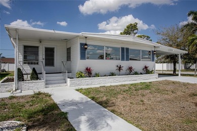Live the Florida lifestyle in this 2-bedroom, 2-bath, 1,104 sq on Heather Hills Golf Course in Florida - for sale on GolfHomes.com, golf home, golf lot