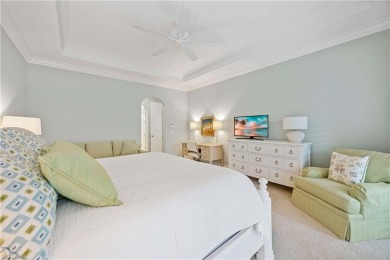 Leave your worries behind and step into the unmatched luxury of on Tiburon Golf Club in Florida - for sale on GolfHomes.com, golf home, golf lot