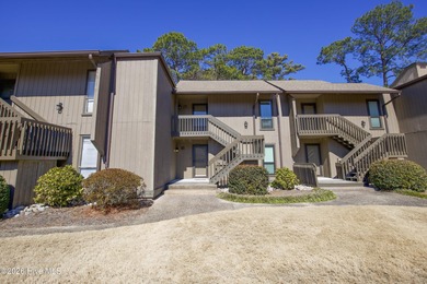 Welcome to this beautifully updated 2nd floor 1- bedroom, 1 on Pinehurst Resort and Country Club in North Carolina - for sale on GolfHomes.com, golf home, golf lot