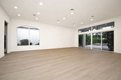 FULL GOLF MEMBERSHIP | COMPLETELY REMODELED | MOVE-IN READY on Addison Reserve in Florida - for sale on GolfHomes.com, golf home, golf lot