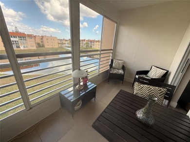 Gorgeous condo completely remodeled, sold totally furnish on Sunrise Lakes Phase III in Florida - for sale on GolfHomes.com, golf home, golf lot