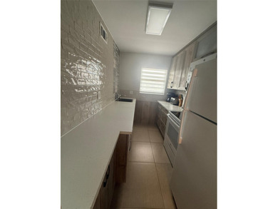 Gorgeous condo completely remodeled, sold totally furnish on Sunrise Lakes Phase III in Florida - for sale on GolfHomes.com, golf home, golf lot