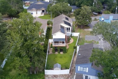 Southern Elegance at it's finest!  Just 3 minutes to the sand on Beachwood Golf Club in South Carolina - for sale on GolfHomes.com, golf home, golf lot