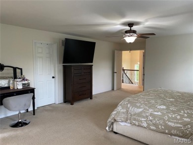 Welcome to the Woodlands at Far Oaks with easy access to on Far Oaks Golf Club in Illinois - for sale on GolfHomes.com, golf home, golf lot