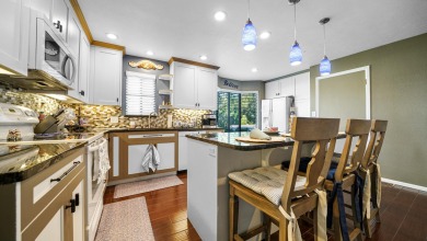 Easy Living in the Heart of North Grand Junction! Welcome to on Bookcliff Country Club in Colorado - for sale on GolfHomes.com, golf home, golf lot