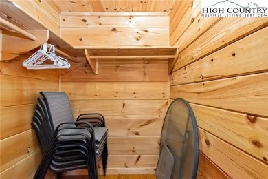 This beautifully maintained and furnished Blue Ridge Log Cabin on Beech Mountain Club in North Carolina - for sale on GolfHomes.com, golf home, golf lot