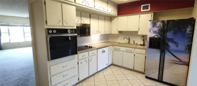 Under contract-accepting backup offers. Welcome home to your on On Top Of The World Golf Course in Florida - for sale on GolfHomes.com, golf home, golf lot