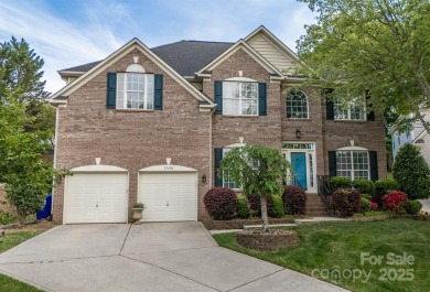 Beautifully updated, cul-de-sac home in the Northstone Golf on Northstone Country Club in North Carolina - for sale on GolfHomes.com, golf home, golf lot