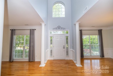 Beautifully updated, cul-de-sac home in the Northstone Golf on Northstone Country Club in North Carolina - for sale on GolfHomes.com, golf home, golf lot