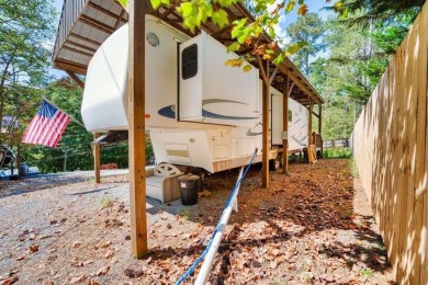 RV Lot  2004 Carriage Cameo - Fully Furnished in Coosawattee on White Path Golf Club in Georgia - for sale on GolfHomes.com, golf home, golf lot