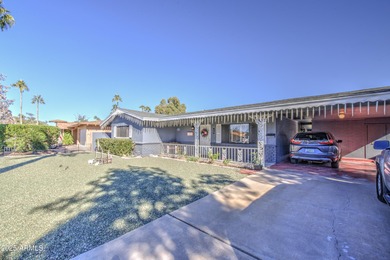 Step into this charming and cozy golf course home with fresh new on Arizona Golf Resort and Conference Center in Arizona - for sale on GolfHomes.com, golf home, golf lot