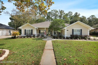 Back on Market! Sometimes second chances are the best on Country Club of Orange Park in Florida - for sale on GolfHomes.com, golf home, golf lot