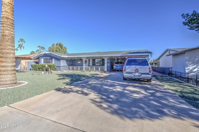 Step into this charming and cozy golf course home with fresh new on Arizona Golf Resort and Conference Center in Arizona - for sale on GolfHomes.com, golf home, golf lot