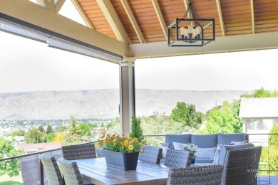 This luxurious home situated on the 6th fairway of the Lewiston on Lewiston Golf and Country Club in Idaho - for sale on GolfHomes.com, golf home, golf lot