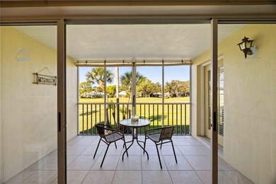 Under contract-accepting backup offers. Welcome to easy Florida on Plantation Golf and Country Club in Florida - for sale on GolfHomes.com, golf home, golf lot