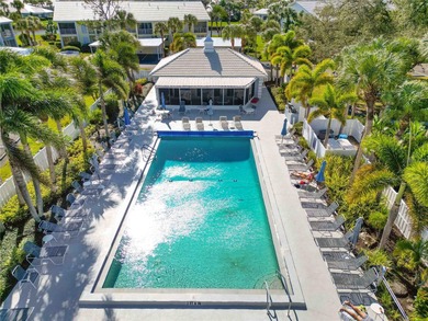 Under contract-accepting backup offers. Welcome to easy Florida on Plantation Golf and Country Club in Florida - for sale on GolfHomes.com, golf home, golf lot