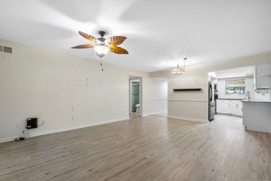 Easy, Peaceful Living in Charming Little Club - Perfect for the on The Little Club in Florida - for sale on GolfHomes.com, golf home, golf lot
