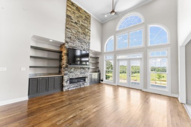 Welcome to this stunning 3 bed, 2.5 bath brick home located on on Hidden Valley Golf Course in Kentucky - for sale on GolfHomes.com, golf home, golf lot