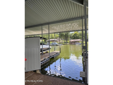 CLUB MEMBERSHIP OPTIONAL! This beautiful  waterfront access home on Rarity Bay Country Club - Loudon in Tennessee - for sale on GolfHomes.com, golf home, golf lot