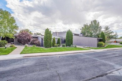 BACK ON THE MARKET (due to buyer financing falling through) on Bookcliff Country Club in Colorado - for sale on GolfHomes.com, golf home, golf lot