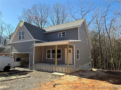 $15,000 seller credit being offer on this spacious and on Carolina Trace Country Club in North Carolina - for sale on GolfHomes.com, golf home, golf lot