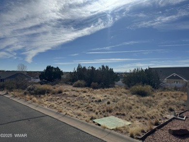 Vacant lot great for a new home build located in beautiful on Snowflake Municipal Golf Course in Arizona - for sale on GolfHomes.com, golf home, golf lot