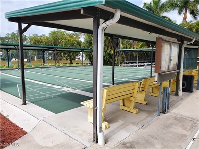 Gorgeous, spaceous manufactured home in Corkscrew Woodlands an on Copperleaf Golf Club in Florida - for sale on GolfHomes.com, golf home, golf lot