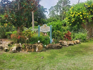 Gorgeous, spaceous manufactured home in Corkscrew Woodlands an on Copperleaf Golf Club in Florida - for sale on GolfHomes.com, golf home, golf lot