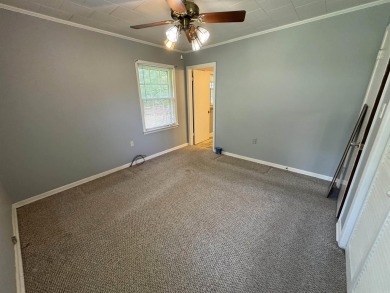 937 Homecrest Drive in Piggott, AR is a 3 BR, 2 BA, 1,742 SF on Sugar Creek Country Club in Arkansas - for sale on GolfHomes.com, golf home, golf lot