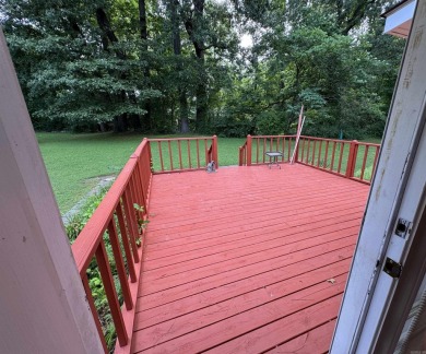937 Homecrest Drive in Piggott, AR is a 3 BR, 2 BA, 1,742 SF on Sugar Creek Country Club in Arkansas - for sale on GolfHomes.com, golf home, golf lot