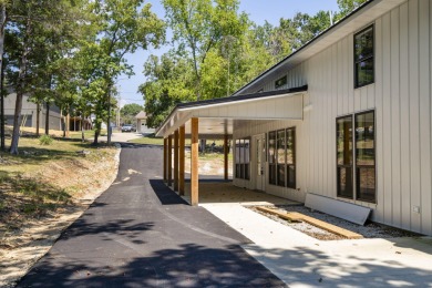 Modern Barndominium Bliss @ 3 WillowWelcome to a one-of-a-kind on Kimberling City Golf Club in Missouri - for sale on GolfHomes.com, golf home, golf lot