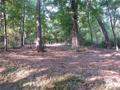 Beautiful, wooded lot in prestigious Lockhaven Forest, a private on Lockhaven Country Club in Illinois - for sale on GolfHomes.com, golf home, golf lot