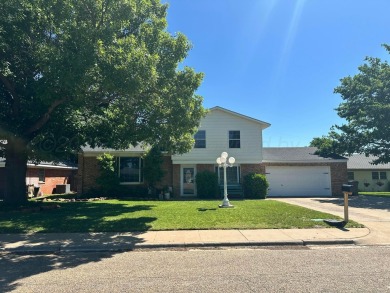 This One-of-a-kind, split level home features 4 beds, and 2 full on Borger Country Club in Texas - for sale on GolfHomes.com, golf home, golf lot