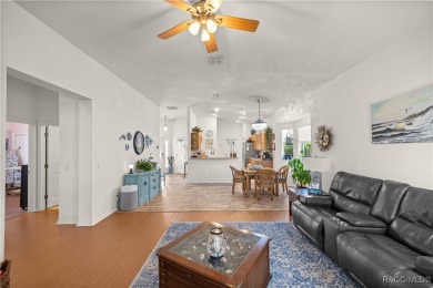 Resort Style Living! Move right in to Brentwood in the Villages on Brentwood Farms Golf Club in Florida - for sale on GolfHomes.com, golf home, golf lot