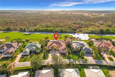Hobe Sound Golf Club *Hidden Gem* on 8th Fairway. Rare 4BR/4BA on Hobe Sound Golf Club in Florida - for sale on GolfHomes.com, golf home, golf lot