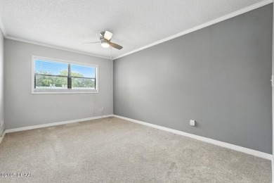 Welcome to this stylish and move-in-ready 2-bedroom, 2-bathroom on Daytona Beach Golf Club in Florida - for sale on GolfHomes.com, golf home, golf lot
