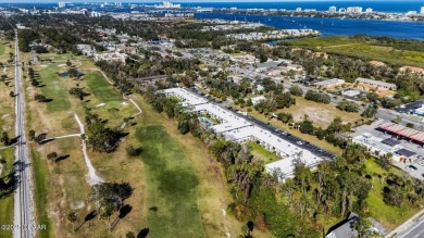 Welcome to this stylish and move-in-ready 2-bedroom, 2-bathroom on Daytona Beach Golf Club in Florida - for sale on GolfHomes.com, golf home, golf lot