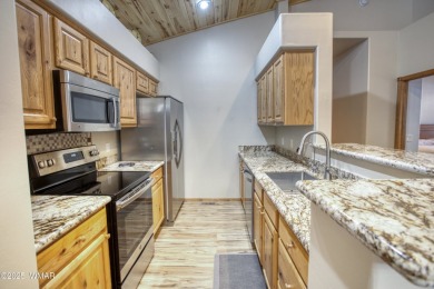 Want to escape the Valley's summer heat?Welcome to this on Silver Creek Golf Club in Arizona - for sale on GolfHomes.com, golf home, golf lot