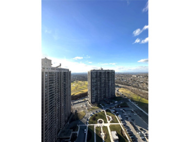 1600+ Sq Ft 2 Bedrooms 2.5 Baths Corner Unit on the 33rd Floor on Towers Country Club in New York - for sale on GolfHomes.com, golf home, golf lot