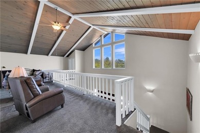 Beautiful home on Holiday Island with breathtaking views on Holiday Island Executive Golf Course in Arkansas - for sale on GolfHomes.com, golf home, golf lot